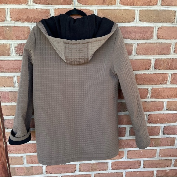 Worthington, black and tan quilted car coat zip up with hood size: small - Picture 2 of 14